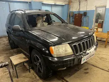 Jeep Grand Cherokee без стекла